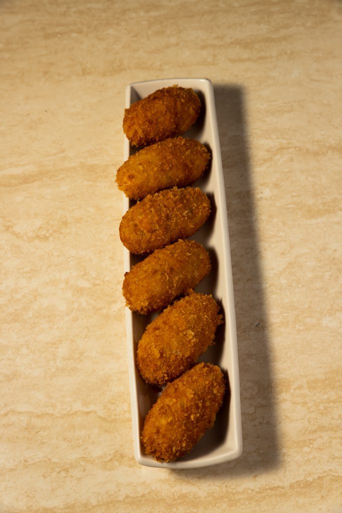 Croquetas de jamon Fotografo y videografo de gastronomia en Alicante Fotografo y videografo de gastronomia en Alicante