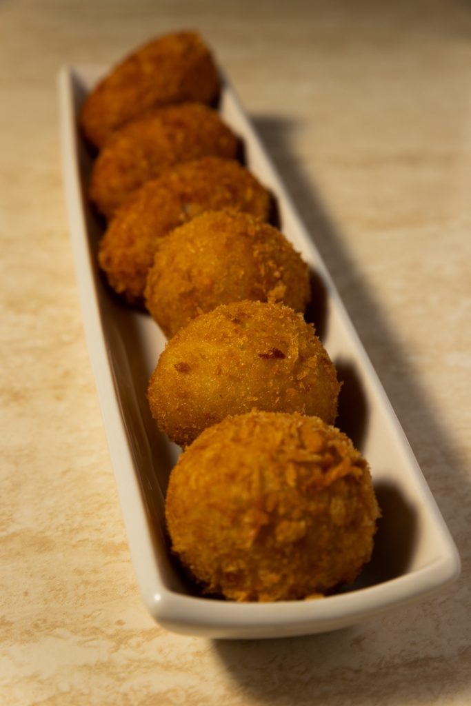 Croquetas de jamon y bacalao Fotografo y videografo de gastronomia en Alicante